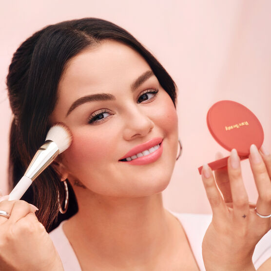 RARE BEAUTY MATTE BOUNCY BLUSH  GRATEFUL